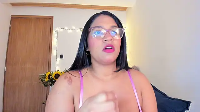 Snapshot of iriss_25 chatting on 19, 2, 2026 iriss 25 online show from 19, 2, 2026