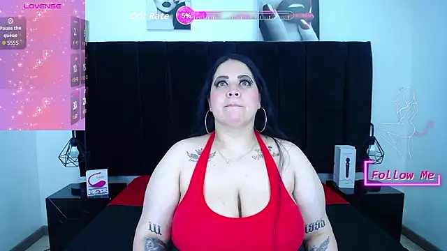 Snapshot of valentina_fox01 chatting on 19, 2, 2026 valentina fox01 online show from 19, 2, 2026