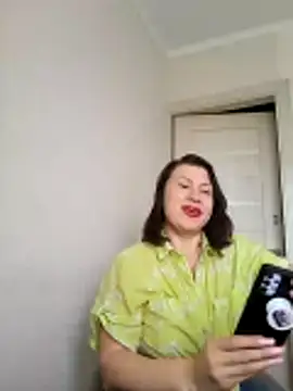 Snapshot of ROXOLANAA_SEXY chatting on 20, 4, 2026 ROXOLANAA SEXY online show from 20, 4, 2026