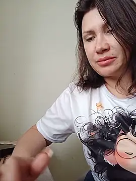 Snapshot of ROXOLANAA_SEXY chatting on 10, 5, 2026 ROXOLANAA SEXY online show from 10, 5, 2026