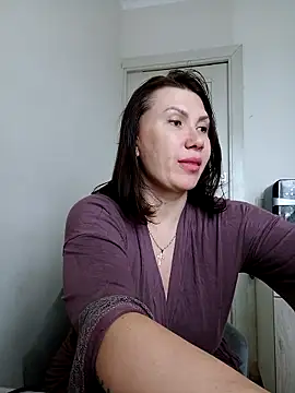 Snapshot of ROXOLANAA_SEXY chatting on 27, 4, 2026 ROXOLANAA SEXY online show from 27, 4, 2026