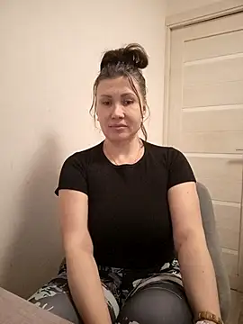 ROXOLANAA SEXY online show from 19, 3, 2026