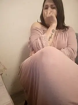 ROXOLANAA SEXY online show from 9, 4, 2026