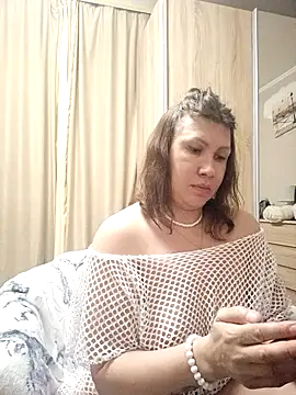 ROXOLANAA SEXY online show from 18, 2, 2026