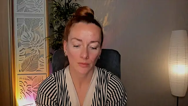 RebeccaMartinez online show from 4, 6, 2026