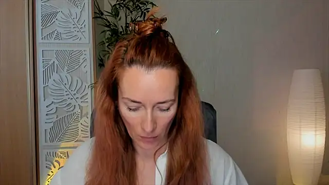 RebeccaMartinez online show from 4, 4, 2026