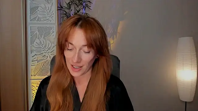 RebeccaMartinez online show from 28, 6, 2026