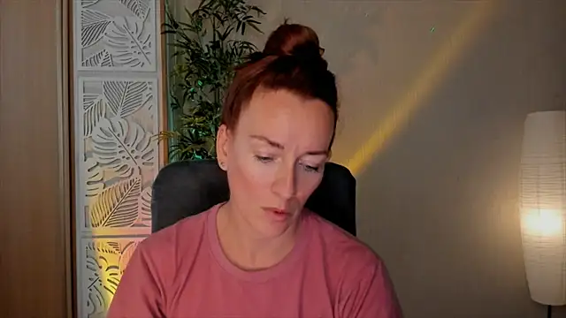RebeccaMartinez online show from 19, 7, 2026