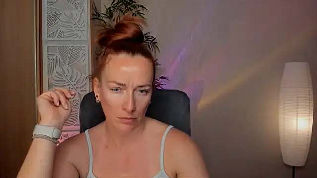 RebeccaMartinez online show from 27, 5, 2026