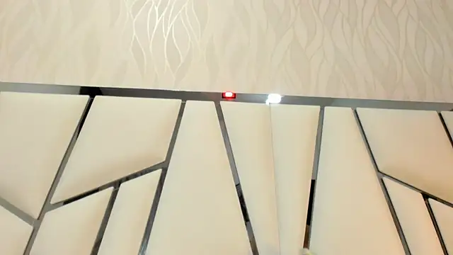 kimberly7  online show from 10, 11, 2025