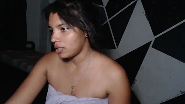 Snapshot of emilyharber chatting on 21, 5, 2026 emilyharber online show from 21, 5, 2026