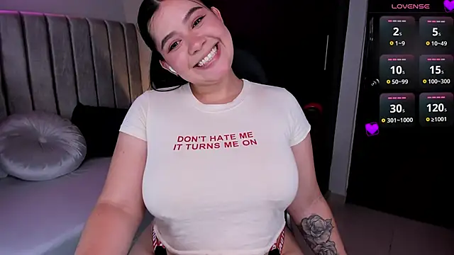 daniela hornny online show from 21, 2, 2025