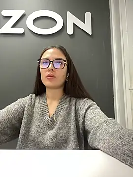 Sweet Lollypop online show from 3, 1, 2025