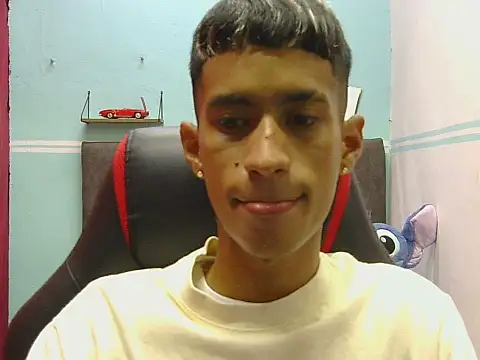 Snapshot of Angelstripboy chatting on 1, 5, 2026 Angelstripboy online show from 1, 5, 2026