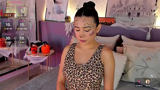 susan cute198 online show from 1, 11, 2025