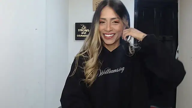 Liamiler01  online show from 23, 9, 2025