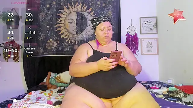 Snapshot of MANDY_GIRL_BBW chatting on 30, 4, 2026 MANDY GIRL BBW online show from 30, 4, 2026