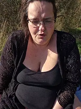 XxGipsyxX online show from 19, 3, 2026