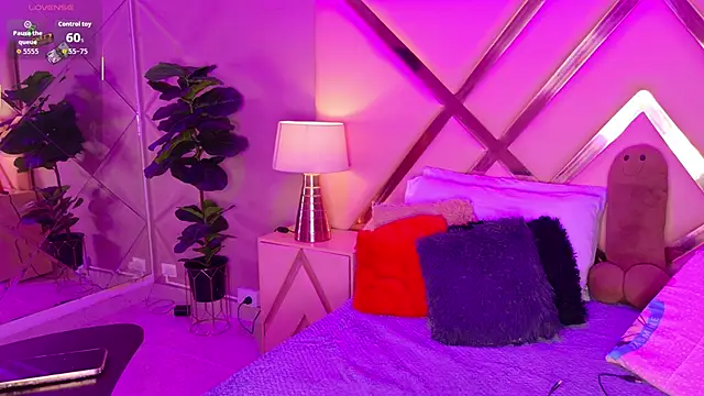 Snapshot of MalaikaBrown chatting on 24, 2, 2026 MalaikaBrown online show from 24, 2, 2026