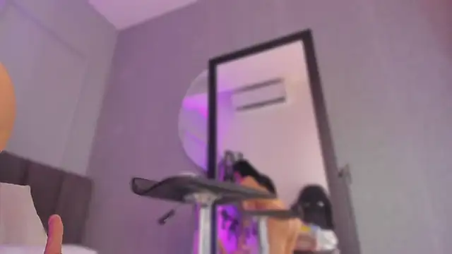 Snapshot of babepolly chatting on 23, 10, 2025 babepolly online show from 23, 10, 2025