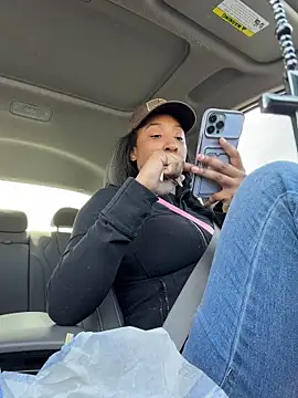 Iceblanca online show from 7, 4, 2026