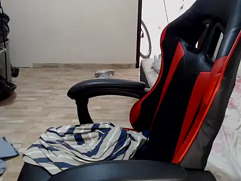 Snapshot of -Marivalda- chatting on 1, 3, 2025 -Marivalda- online show from 1, 3, 2025