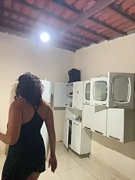 Snapshot of -Marivalda- chatting on 29, 11, 2025 -Marivalda- online show from 29, 11, 2025