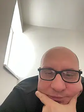 vanjbi45 online show from 14, 2, 2025