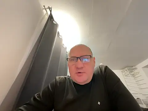 vanjbi45 online show from 5, 2, 2026