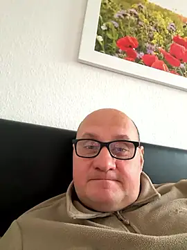 vanjbi45 online show from 2, 11, 2025