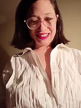 AmazingFuckCam online show from 18, 5, 2026