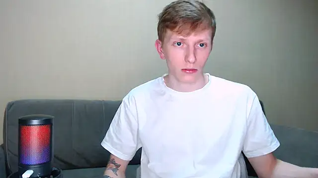 Snapshot of juliaanddima chatting on 22, 2, 2026 juliaanddima online show from 22, 2, 2026