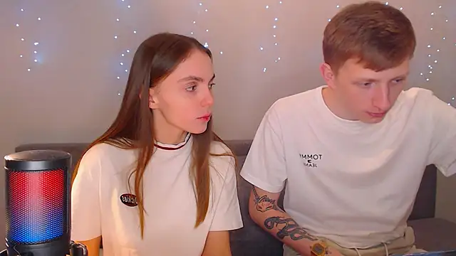 juliaanddima online show from 16, 3, 2025