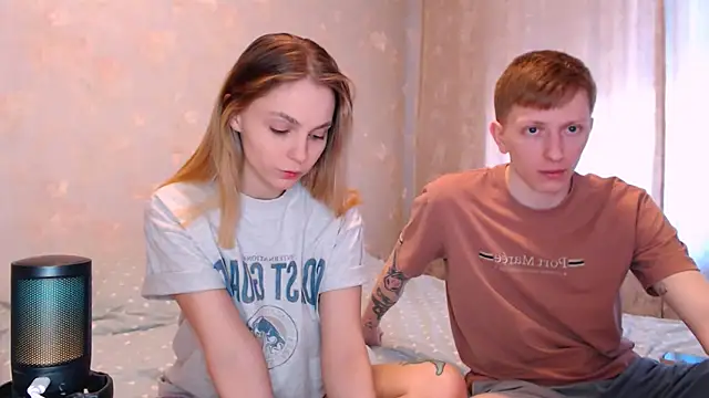 juliaanddima online show from 2, 4, 2026