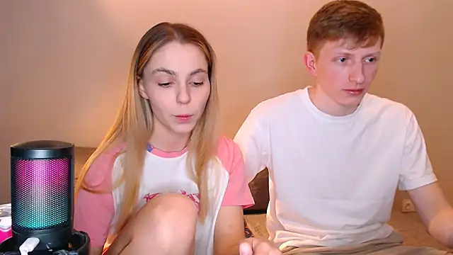 Snapshot of juliaanddima chatting on 31, 1, 2026 juliaanddima online show from 31, 1, 2026