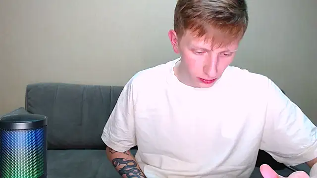 Snapshot of juliaanddima chatting on 11, 2, 2026 juliaanddima online show from 11, 2, 2026