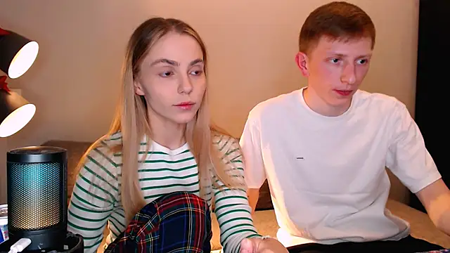 juliaanddima online show from 22, 11, 2025