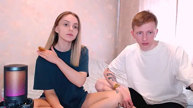 juliaanddima online show from 22, 5, 2026