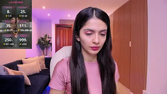 Snapshot of miiaa_evans chatting on 20, 11, 2025 miiaa evans online show from 20, 11, 2025