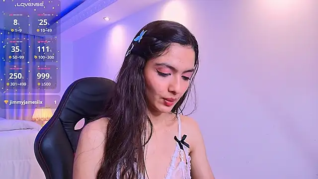 Snapshot of miiaa_evans chatting on 21, 3, 2025 miiaa evans online show from 21, 3, 2025