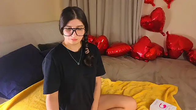 Linda EX online show from 28, 2, 2026