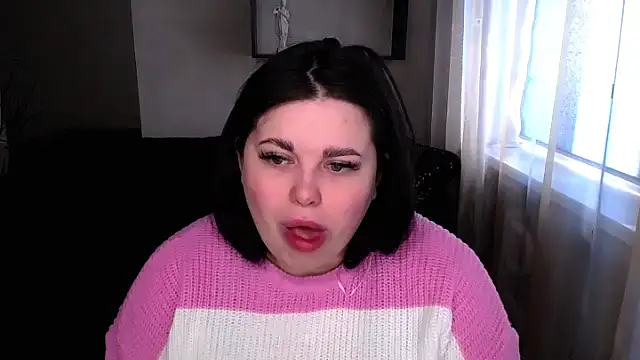 Emily Mo online show from 20, 3, 2025