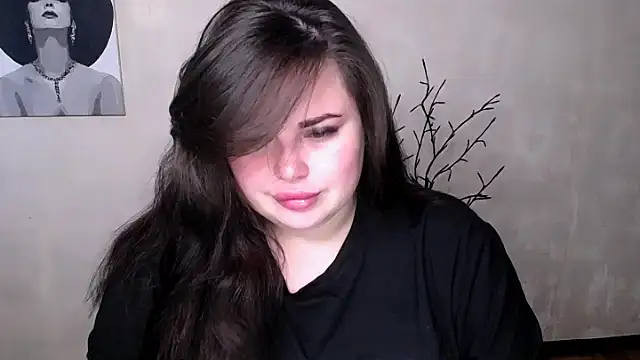 Emily Mo online show from 19, 9, 2025