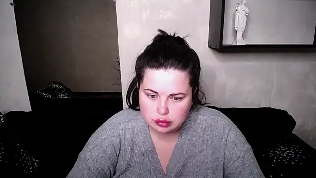 Emily Mo online show from 4, 10, 2025