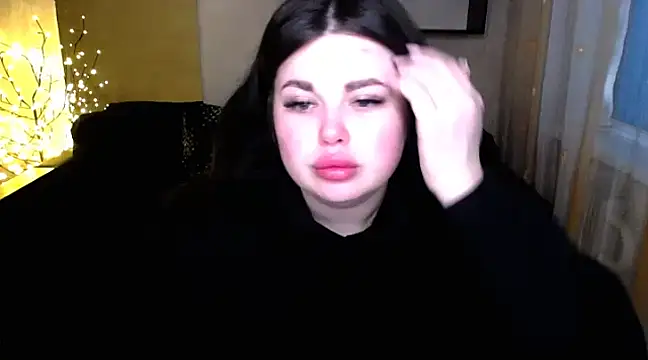 Emily Mo online show from 16, 3, 2025