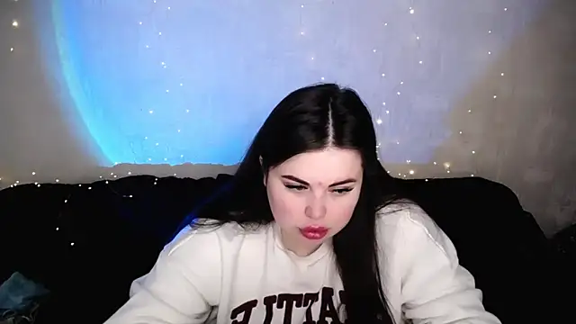 Emily Mo online show from 4, 3, 2026