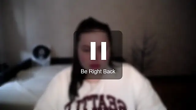 Emily Mo online show from 4, 4, 2026