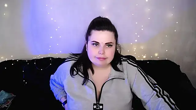 Emily Mo online show from 5, 3, 2026