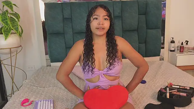 Anais aradia online show from 21, 5, 2026