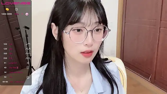 4uoki online show from 27, 1, 2025